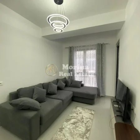 Tirane, jepet me qera apartament 1+1 Kati 10, 55 m² 550 € (Kompleksi Arlis, Farmacia 10)