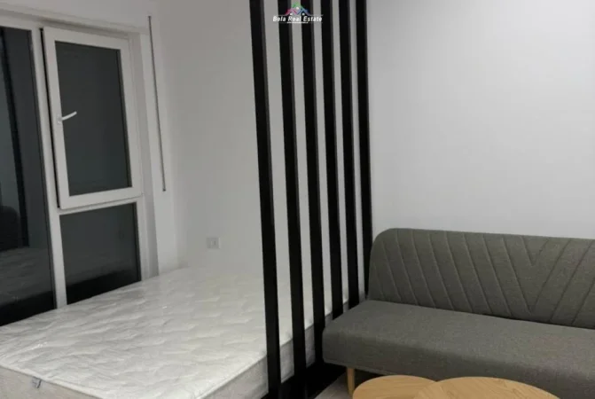 Tirane, jepet me qera apartament 1+1 Kati 7, 32 m² 410 € (Rruga Jorgo Plaku)