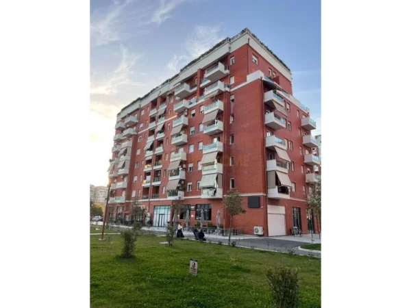 Tirane, jepet me qera ambjent biznesi Kati 0, 99 m² 1.400 € (Unaza e Re)