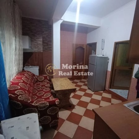 Tirane, jepet me qera shtepi 1+1 Kati 1, 70 m² 250 € (Rruga Siri Kodra)