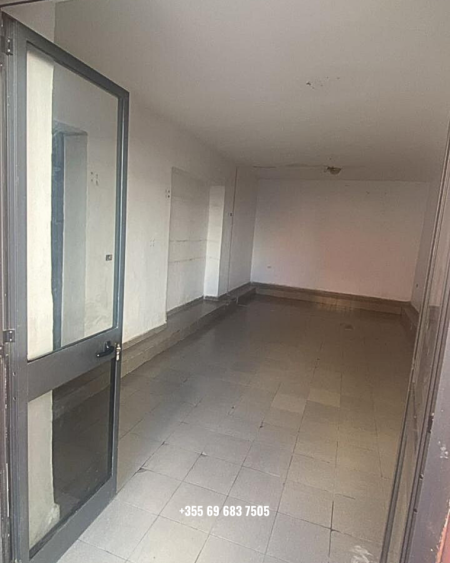 Durres, shitet ambjent biznesi , 70 m² 120.000 € (Njësia tek Lulishtja – Rruga e Ujësjellësit)