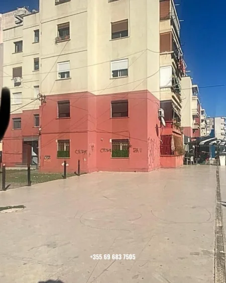 Durres, shitet ambjent biznesi , 70 m² 120.000 € (Njësia tek Lulishtja – Rruga e Ujësjellësit)