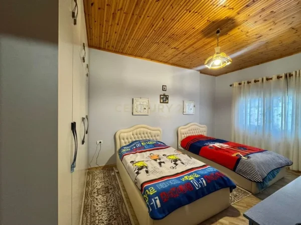 Tirane, shitet apartament 3+1+Ballkon Kati 6, 124 m² 180.000 € (Tregu Elektrik)