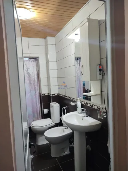 Tirane, shitet apartament 2+1 Kati 4, 73 m² 140.000 € 