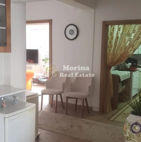 Durres, shitet Vile 4+1 Kati 1, 800 m² 800.000 € (Durres)