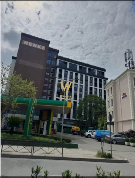 Tirane, shitet apartament 2+1+Ballkon Kati 7, 105 m² 216.000 € (YZBERISHT)