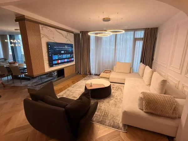 Tirane, shitet apartament 2+1+Aneks+Ballkon Kati 11, 900.000 € (Rruga e Kosovareve)