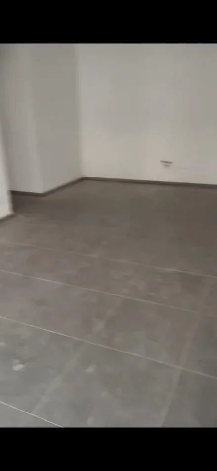 Tirane, shitet apartament 2+1+Ballkon Kati 6, 108 m² 200.000 € (PORCELAN)