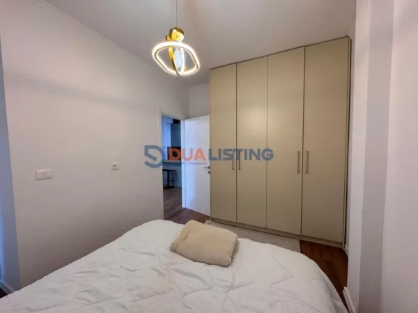 Tirane, shitet apartament 1+1 , 55 m² 162.000 € (Kopshti Botanik)