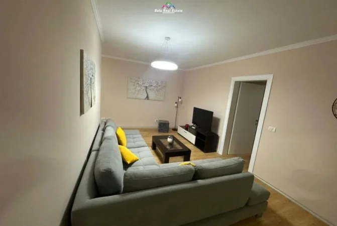 Tirane, jepet me qera apartament 2+1 Kati 2, 81 m² 650 € (Rruga Studenti)
