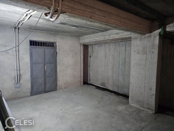 Tirane, shitet garazh | post parkimi Kati -1, 125 m² 110.000.000 € 