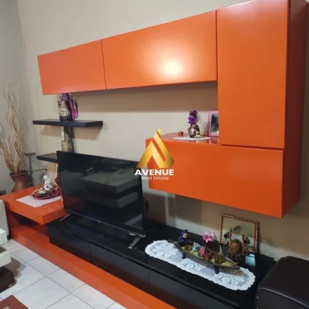 Tirane, shitet apartament 3+1 Kati 4, 73 m² 128.000 € (Rruga Irfan Tomini)