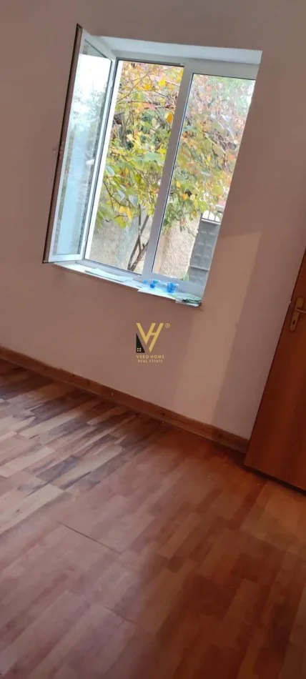 Tirane, jepet me qera apartament 2+1+Ballkon Kati 0, 80 m² 450 € (BULEVARDI I RI)