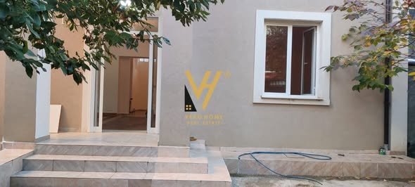 Tirane, jepet me qera apartament 2+1+Ballkon Kati 0, 80 m² 450 € (BULEVARDI I RI)