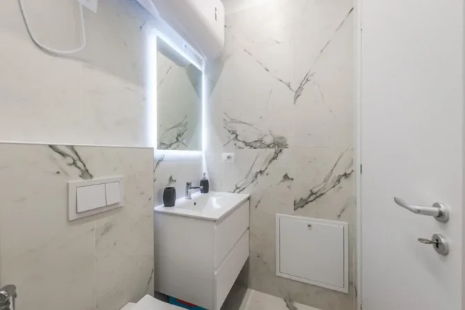 Tirane, shitet apartament 1+1 Kati 4, 58 m² (Myslym Shyri)