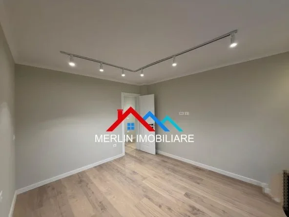 Tirane, shitet apartament 1+1+Ballkon Kati 5, 45 m² 125.000 € (21 DHJETORI)