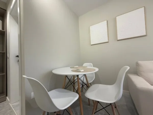 Tirane, shitet apartament 1+1 Kati 5, 65 m² 200.000 € (21 Dhjetori)