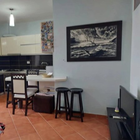 Tirane, jepet me qera apartament 2+1+Aneks+Ballkon Kati 8, 80 m² 500 € ( i diskutushëm ) (Rruga Teodor Keko)