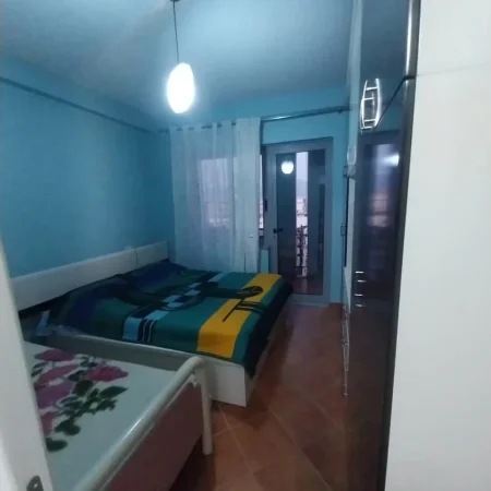 Tirane, jepet me qera apartament 2+1+Aneks+Ballkon Kati 8, 80 m² 450€  (Rruga Teodor Keko)