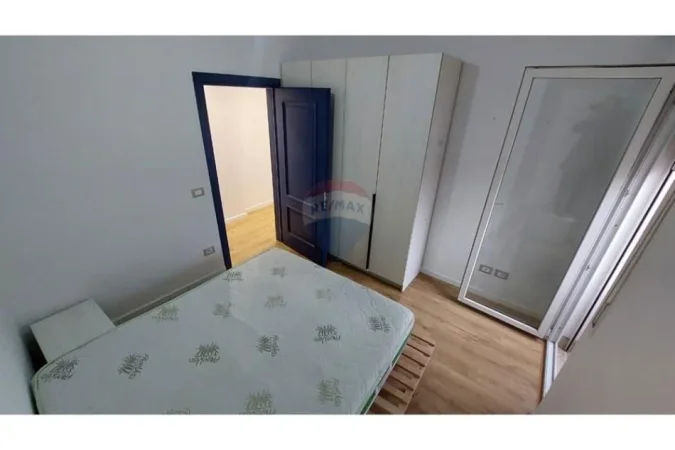 Tirane, shitet apartament 2+1+Ballkon Kati 2, 89 m² 190.000 € (Brryli)