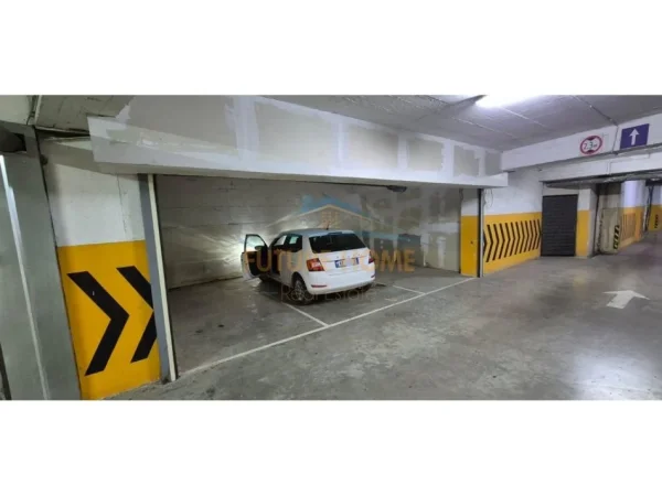 Tirane, shitet garazh | post parkimi Kati -1, 39 m² 75.000 €