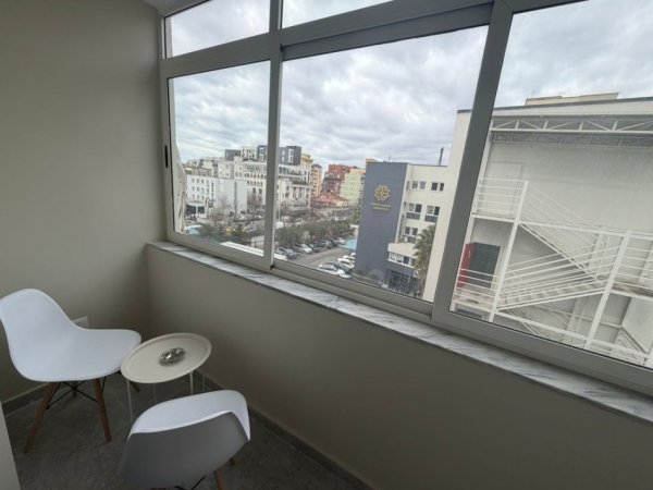 Tirane, shitet apartament Kati 5, 65 m² 200.000 € 