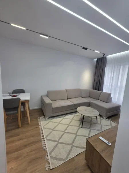 Tirane, jepet me qera apartament 2+1+Ballkon Kati 6, 75 m² 600 € (Rr.Pasho Hysa,Kompleksi Mangalem 21)