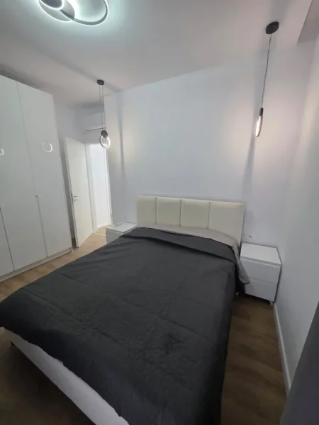 Tirane, jepet me qera apartament 2+1+Ballkon Kati 6, 75 m² 600 € (Rr.Pasho Hysa,Kompleksi Mangalem 21)