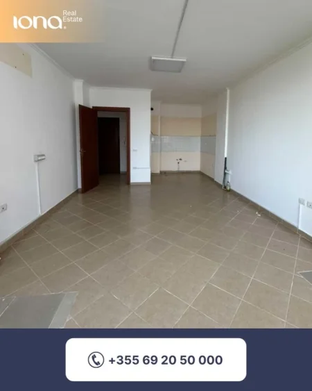 Shkembi Kavajes, shitet apartament 2+1+2 ,Kati 5, 110 m² 190.000 €