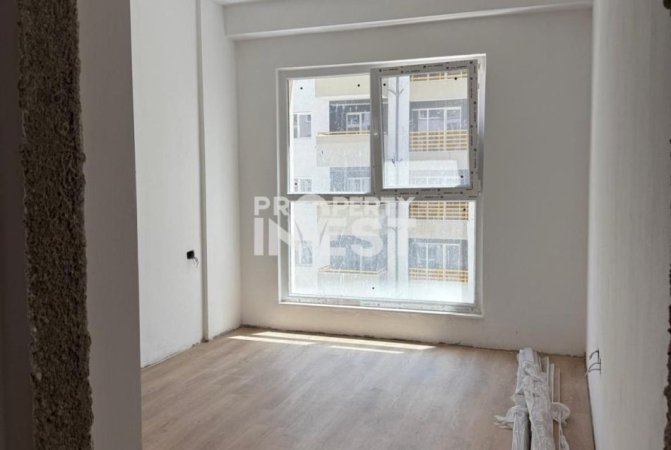 Tirane, jepet me qera zyre Kati 3, 65 m² 450 € (Dritan Hoxha)