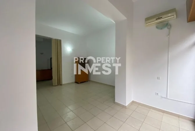 Tirane, jepet me qera ambjent biznesi Kati 0, 40 m² 470 € (Stadiumi Dinamo)