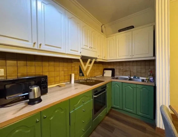 Tirane, jepet me qera apartament 2+1+Ballkon Kati 4, 84 m² 750 € (SHESHI WILLSON)