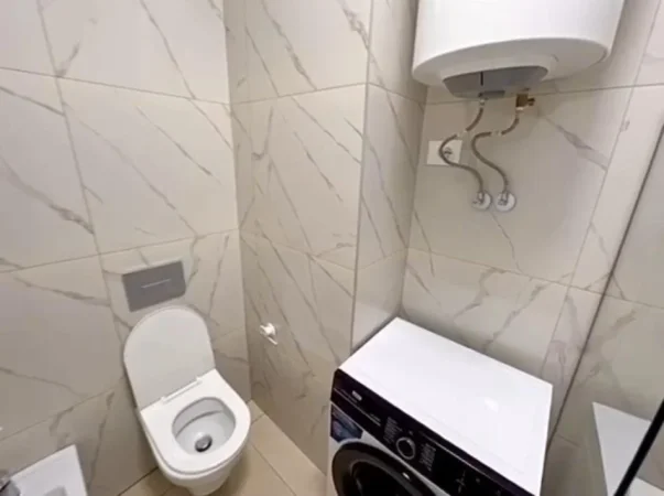 Tirane, jepet me qera apartament 1+1 Kati 3, 65 m² 450 € (Astir)