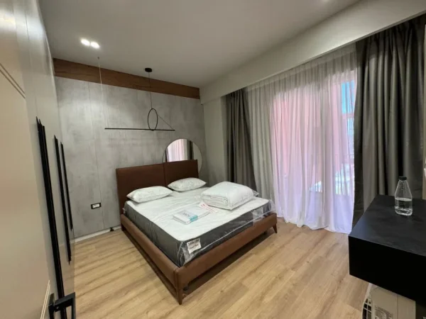Tirane, shitet apartament 2+1+Ballkon , 169 m² 485.040 € (Garden Building)