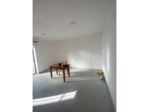 Tirane, shes apartament 1+1 Kati 3, 60 m² 128.000 € 
