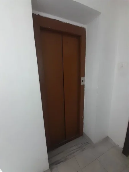 Tirane, shitet apartament 2+1+Ballkon Kati 2, 102 m² 24.000.000 Leke te Reja (Mozaiku, 21 Dhjetori,Tiranë)