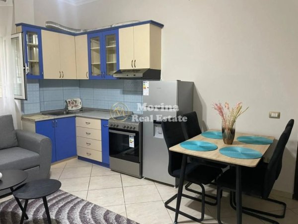 Tirane, jepet me qera shtepi 1+1 Kati 2, 65 m² 400 € (Vilat Gjermane)