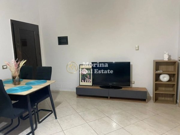 Tirane, jepet me qera shtepi 1+1 Kati 2, 65 m² 400 € (Vilat Gjermane)