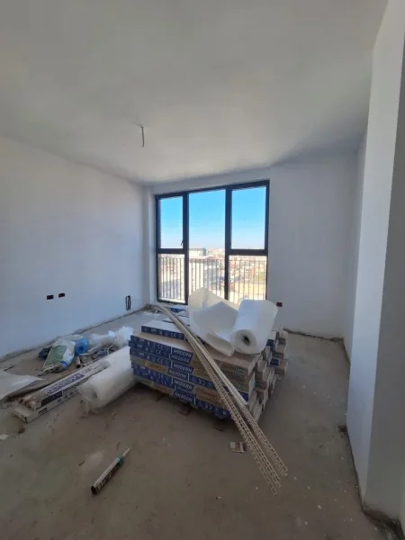 Tirane, shitet apartament 1+1 Kati 9, 75 m² 120.000 € (REZIDENCA 5D)