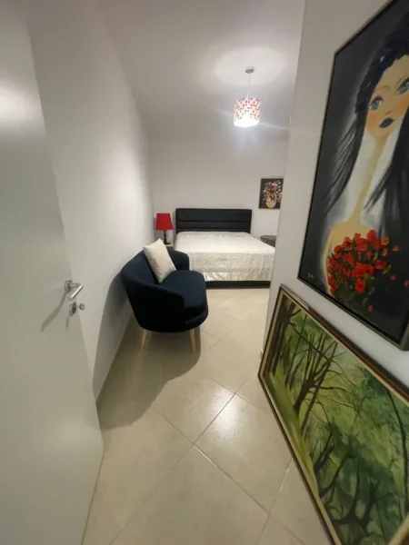 Jepet Super Apartament Ne Qender te Tiranes me Qera 3+1 tek Selvia  ,1209 € , Mundes per Airbnb