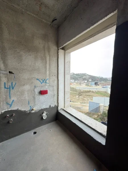 Tirane, shitet apartament 2+1+Ballkon Kati 2, 105 m² 231.000 € (Secret Garden)