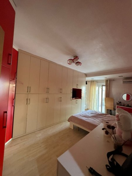 Tirane, shitet apartament 2+1 Kati 2, 152 m² 160.000 € (Don Bosko)