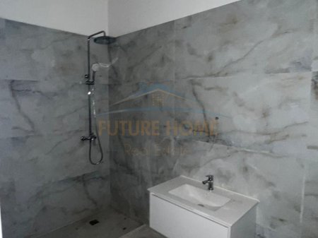 Tirane, shitet apartament 1+1 Kati 1, 52 m² 65.400 € (Rruga e Dajtit)