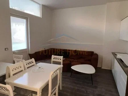 Tirane, shitet apartament 1+1 Kati 1, 79 m² 98.000 € (Rruga e Dajtit)