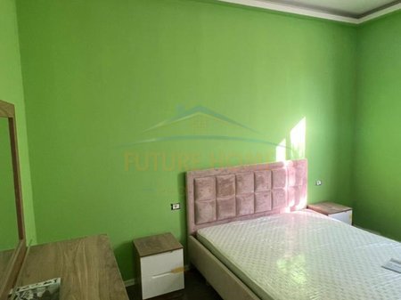 Tirane, shitet apartament 1+1 Kati 1, 79 m² 98.000 € (Rruga e Dajtit)