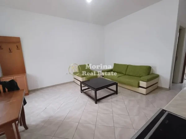 Tirane, jepet me qera shtepi 1+1 Kati 1, 50 m² 280 € (Shkoze)