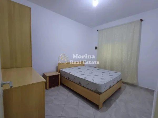 Tirane, jepet me qera shtepi 1+1 Kati 1, 50 m² 280 € (Shkoze)