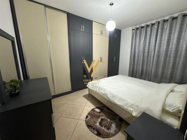 Tirane, jepet me qera apartament 2+1+Ballkon Kati 3, 107 m² 800 € (JORDAN MISJA)