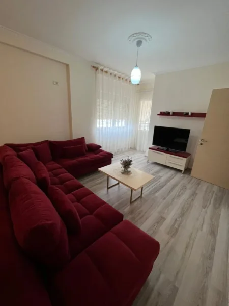 Tirane, shitet apartament 1+1+Ballkon Kati 7, 65 m² 115.000 € (astir)