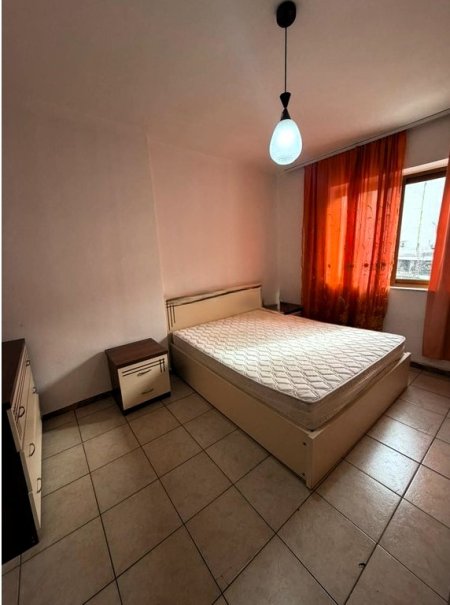 Tirane, shitet apartament 1+1 Kati 3, 57 m² 120.000 € (MINE PEZA)